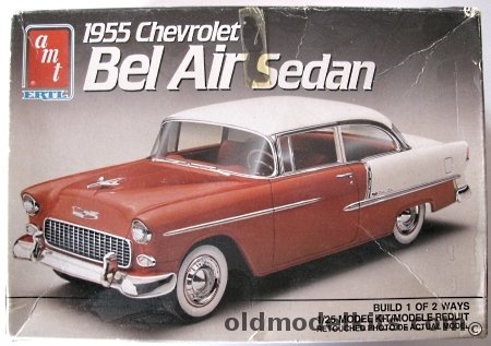 AMT 1/25 1955 Chevrolet  Bel Air - 2 Door Sedan (Post), 6771 plastic model kit